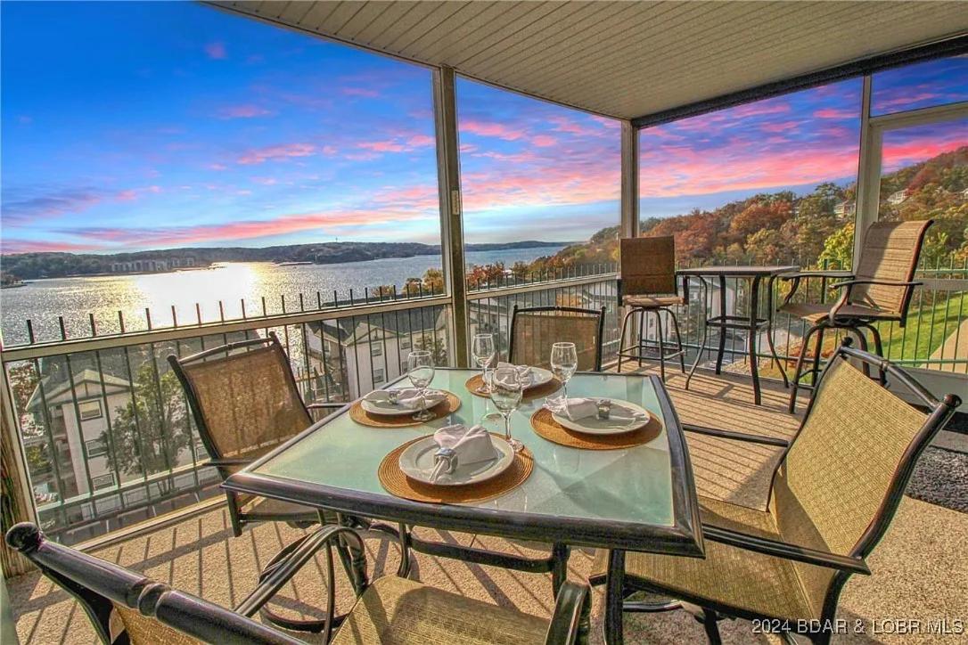 Gourgeous Lake Views, Amazing Susets, On Main Channel Lake Ozark Dış mekan fotoğraf